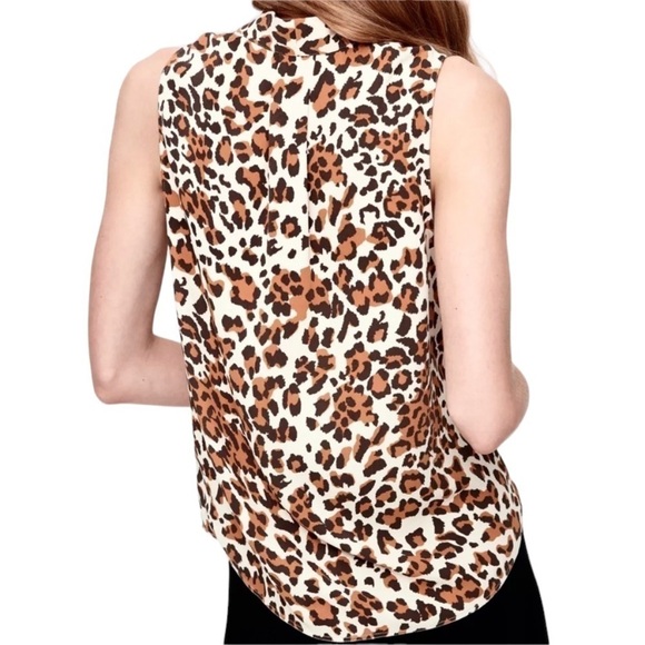 Aritzia Babaton Sleeveless Power Blouse Leopard-print Sleeveless Blouse - Picture 4 of 12
